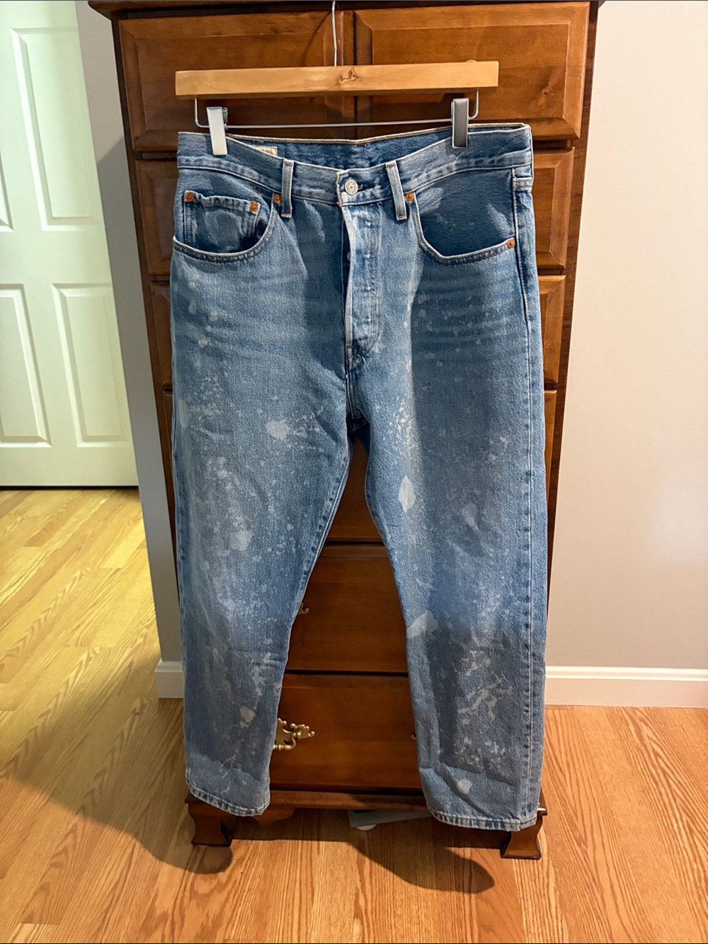 Levi's Light Blue Paint-Splatter Cropped Jeans